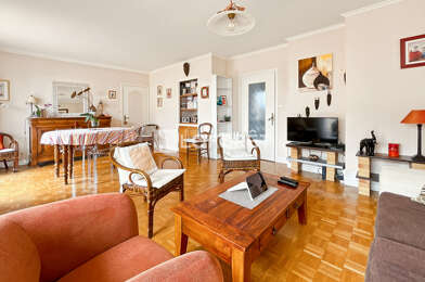 Appartement 4 pièces 163800 €