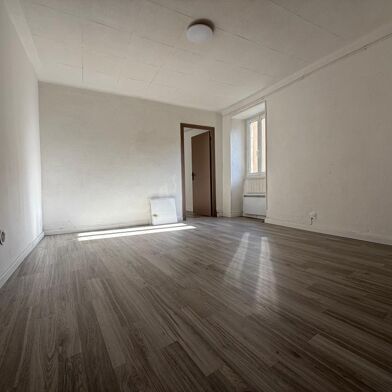 Appartement 3 pièces 76000 €