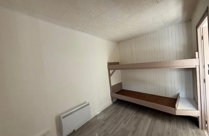 Appartement À Vendre — photo 2