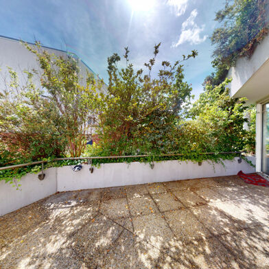 Appartement 5 pièces 215000 €