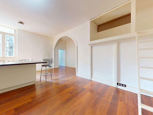 Appartement Grenoble HYPERCENTRE 2 pièces 60 m2 — photo du bien