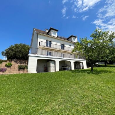 Maison 9 pièces 298000 €