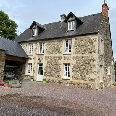 Maison 5 pièces 333500 €