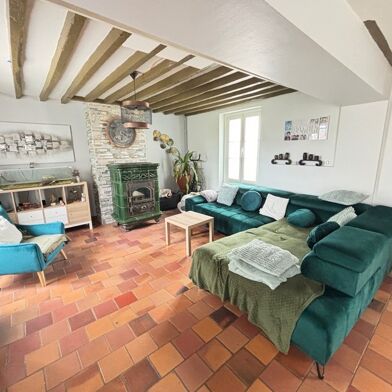 Maison 6 pièces 331500 €