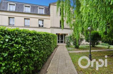 Appartement À Vendre — photo du bien