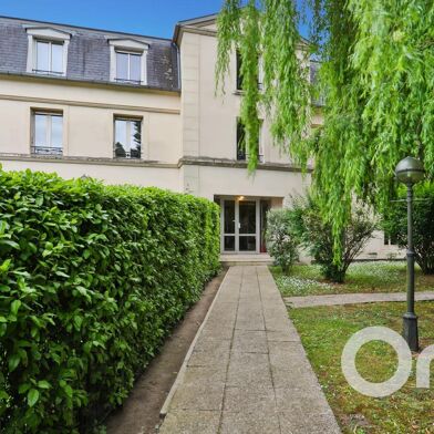 Appartement 5 pièces 261000 €