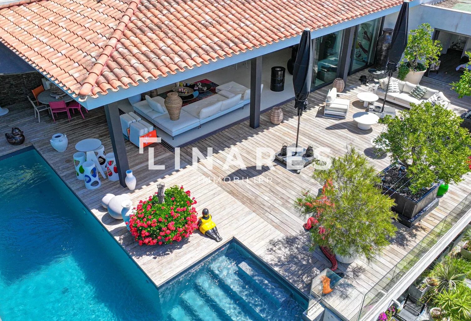 AMARANTE - Maison  T4 de 350m² - Terrasse   - Piscine - Garage - — photo 1