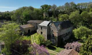 Maison 7 Pièces 373 m² à vendre à Poitiers (86000)