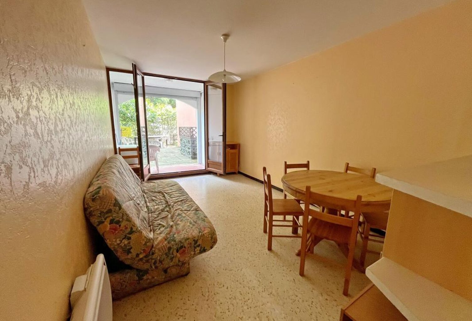 Appartement T2 avec jardin et parking — photo 1
