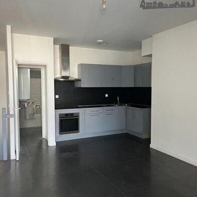 Appartement 2 pièces 721 €