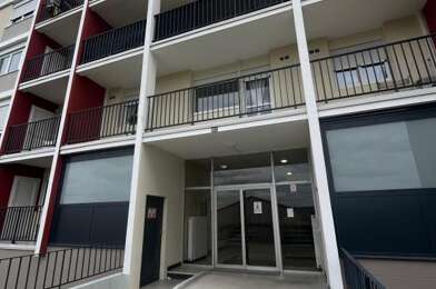 Appartement 4 pièces 145000 €