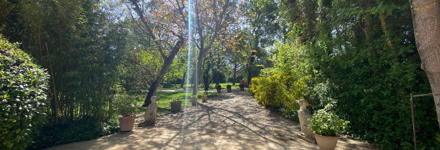 Maison 16 Pièces 528 m² à vendre à Entraigues-sur-la-Sorgue (84320)