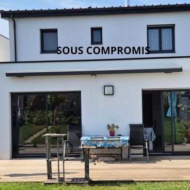 Maison 6 pièces 375000 €