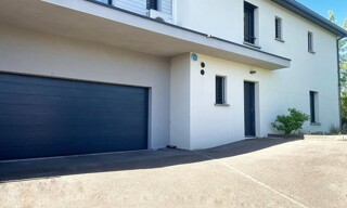 Maison 7 Pièces 200 m² à louer à Sathonay-Village (69580)