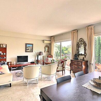 Appartement 5 pièces 425000 €