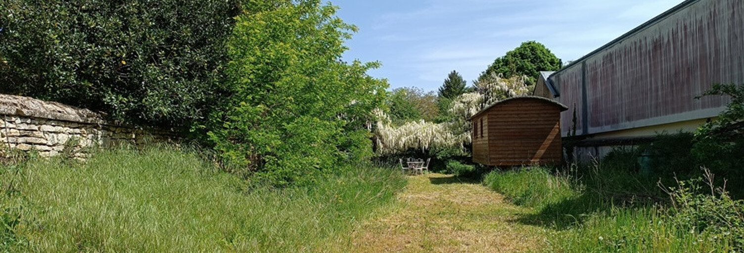 Terrain  1102 m² à vendre à Nérondes (18350)