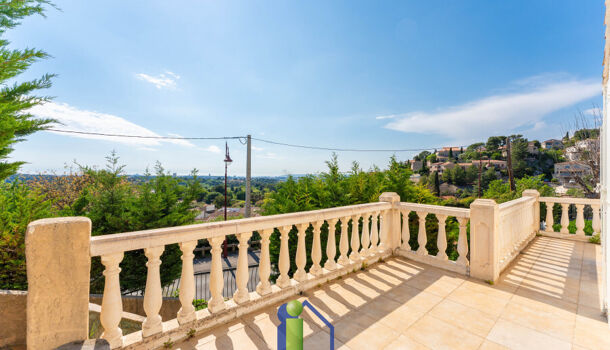 Villa / Maison 5 pièces  à vendre Allauch 13190