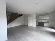 T4 DUPLEX AVEC GARAGE — photo 2