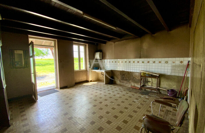 Maison Charentaise à rénover dans un cadre champêtre à 10 min de Jonzac — photo 4