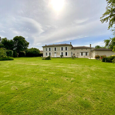 Maison 10 pièces 467000 €