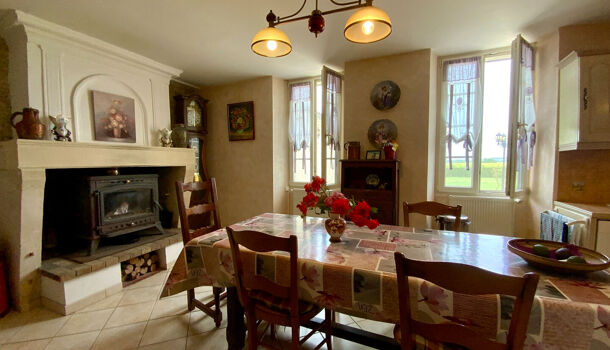 Villa / Maison 10 pièces  à vendre Jonzac 17500