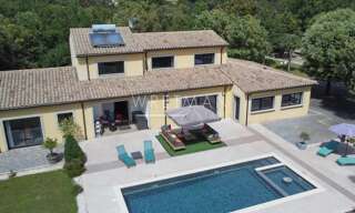 Maison 6 Pièces 257 m² à vendre à Montauroux (83440)