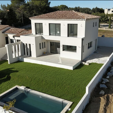 Maison 5 pièces 580000 €