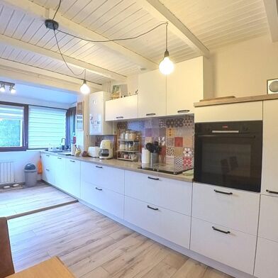 Appartement 3 pièces 205000 €