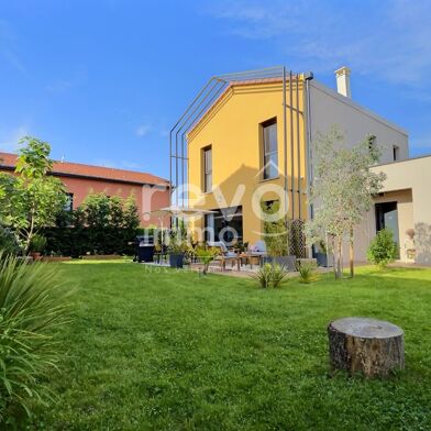 Maison 4 pièces 395000 €