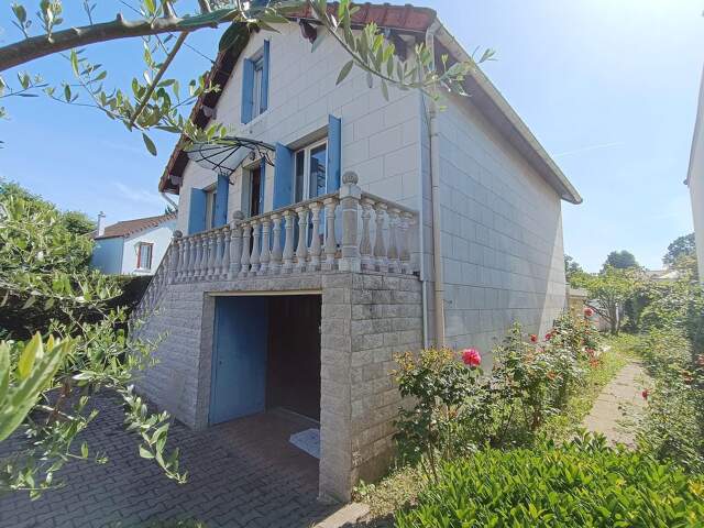 Maison individuelle sur 600 m² de terrain au calme — photo du bien