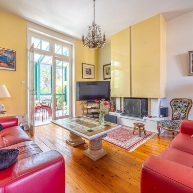 Maison 6 pièces 990000 €