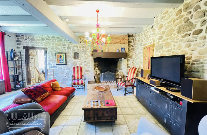 Maison de caractère en pierres avec piscine — photo 4