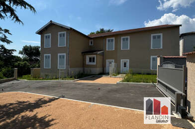 Appartement 4 pièces 225000 €