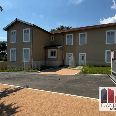 Appartement 4 pièces 245000 €