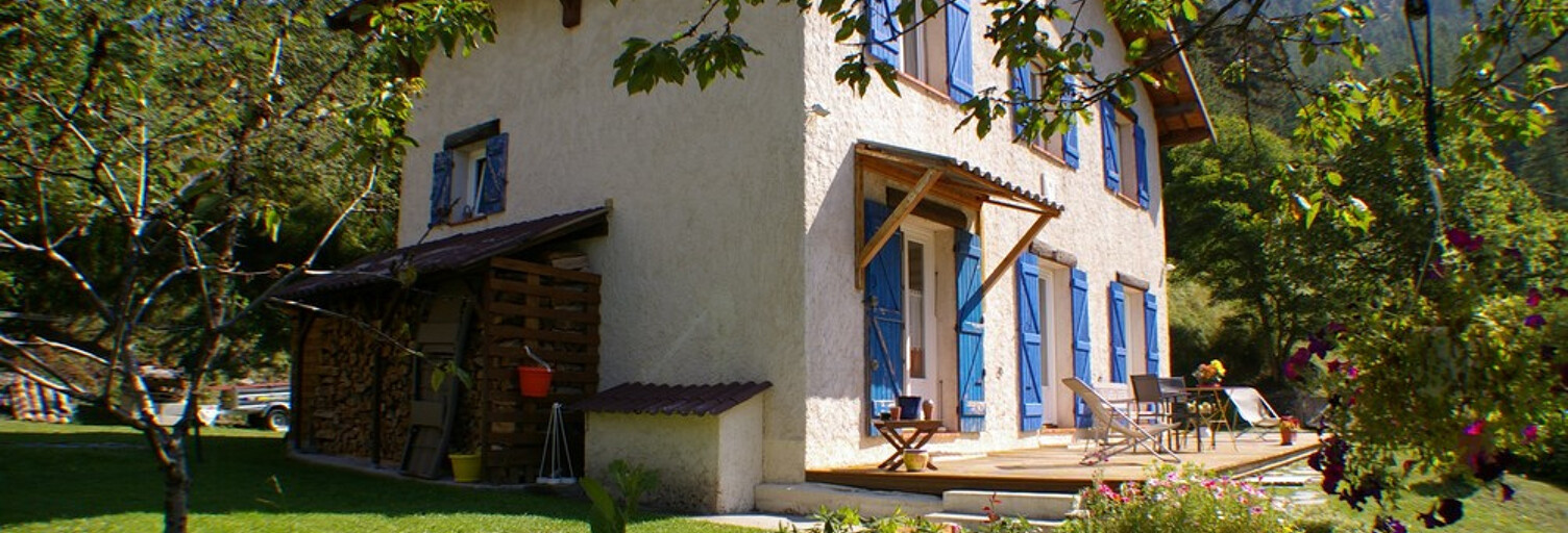 Maison 4 Pièces 114 m² à vendre à Belvédère (06450)