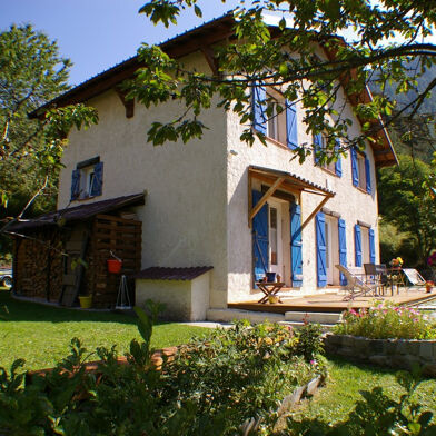 Maison 4 pièces 358000 €