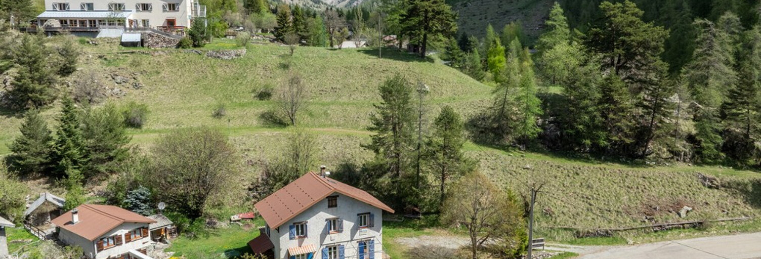 Maison 4 Pièces 114 m² à vendre à Belvédère (06450)