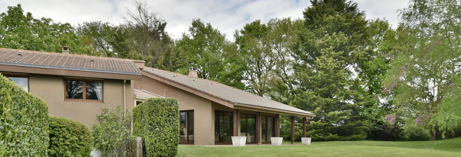 Maison 10 Pièces 267 m² à vendre à Cholet (49300)