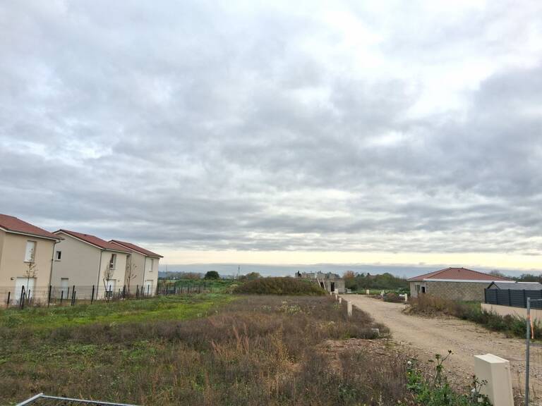 Terrain — photo 1