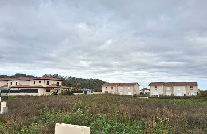 Terrain — photo 4