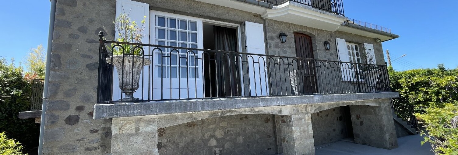 Maison 7 Pièces 150 m² à vendre à Aurillac (15000)