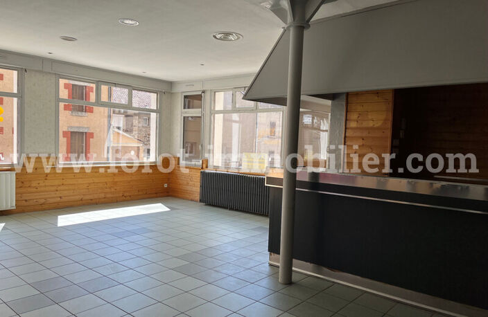 local commercial — photo 4
