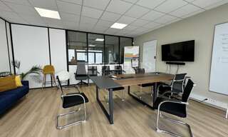 Bureau  233 m² à louer à Villeurbanne (69100)