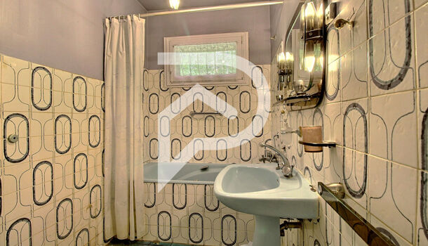 Villa / Maison 3 pièces  à vendre Pierrefeu-du-Var 83390