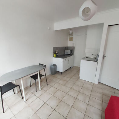 Appartement 1 pièces 399 €