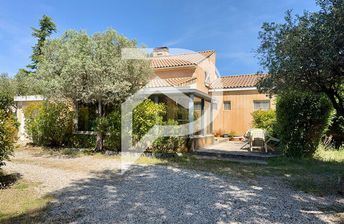INVESSTISSEURS Villeneuve Les Avignon Maison et terrain 4170m² — photo 2
