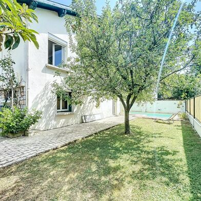 Maison 7 pièces 775000 €