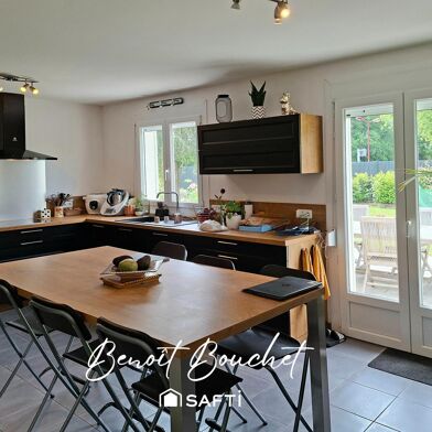 Maison 8 pièces 449950 €