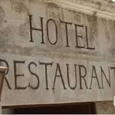 Commerce  392000 €