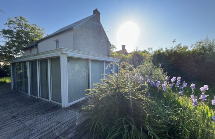 Vente maison 7 pièces 130 m² Saint-Priest-la-Marche (18370) — photo 2